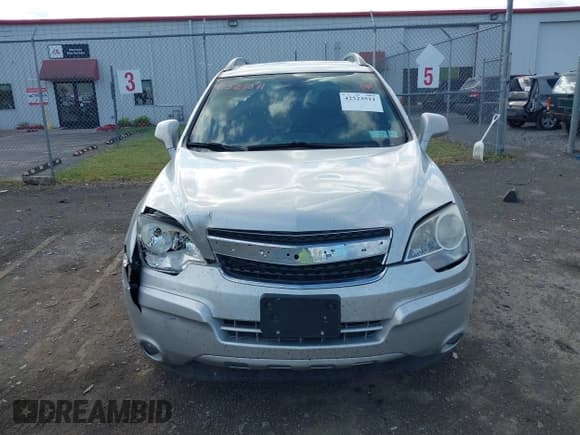 ✅ 2014 Chevrolet Captiva Sport LT • VIN: 3GNAL3EKXES542902 • Lot: 42523511. Wystawiony na IAAI z przebiegiem 172 472 mil. Bezpłatny archiwum sprzedaży aukcyjnych z USA i szczegółowy raport historii pojazdu na DreamBid. Zdjęcie 12.