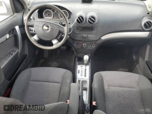 2011 Chevrolet Aveo 2LT z VIN KL1TG5DE4BB264073, wystawiony jako Copart lot #87734995 z przebiegiem 83 896 mil mil oraz Czysty tytuł • Clean title. Historia ofert i sprzedaży dostępna na DreamBid. Obrazek 8.