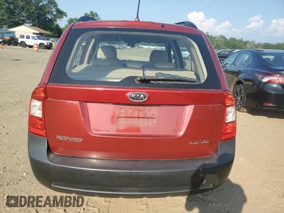✅ 2008 Kia Rondo LX • VIN: KNAFG526587128819 • Lot: 66608355. Listed on Copart with 88,483 mi. Free auction sales archive from the USA and detailed vehicle history report at DreamBid. Image 6.