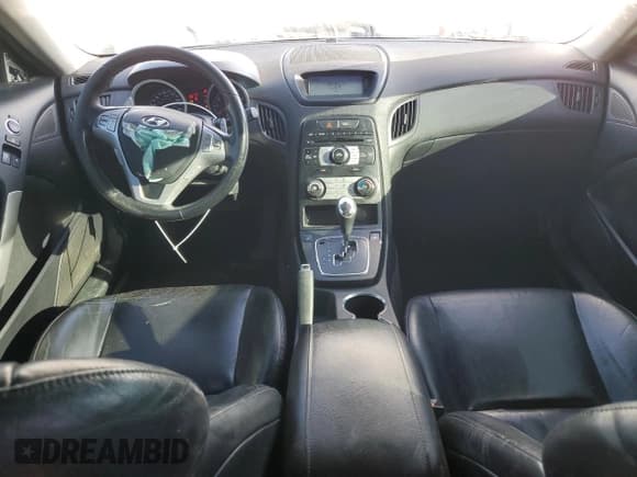 ✅ 2010 Hyundai Genesis Coupe • VIN: KMHHT6KD9AU033176 • Lot: 86165805. Wystawiony na Copart z przebiegiem 186 960 mil. Bezpłatny archiwum sprzedaży aukcyjnych z USA i szczegółowy raport historii pojazdu na DreamBid. Zdjęcie 8.