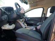 ✅ 2016 Ford Escape SE • VIN: 1FMCU9G9XGUB06383 • Лот: 54385615. Опубликован ранее на Copart с пробегом 124 402 миль. Бесплатный доступ к архиву аукционных продаж из США и подробный отчёт об истории автомобиля на DreamBid. Изображение 7.