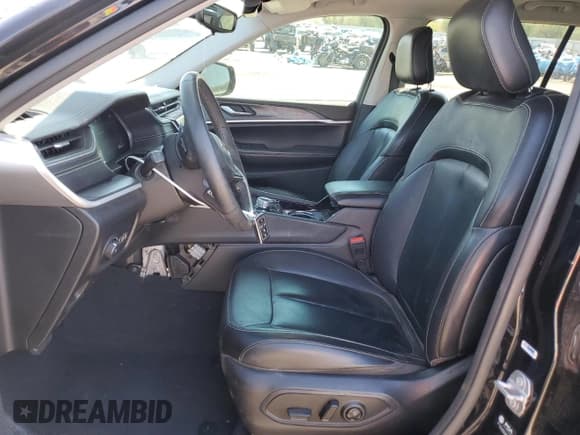 ✅ 2023 Jeep Grand Cherokee Limited • VIN: 1C4RJJBG3P8733644 • Lot: 84591455. Listed on Copart with 55,158 mi. Free auction sales archive from the USA and detailed vehicle history report at DreamBid. Image 7.