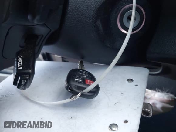 ✅ 2017 Toyota Camry LE • VIN: 4T1BF1FK4HU327040 • Lot: 43696223. Listed on IAAI with 101,327 mi. Free auction sales archive from the USA and detailed vehicle history report at DreamBid. Image 11.