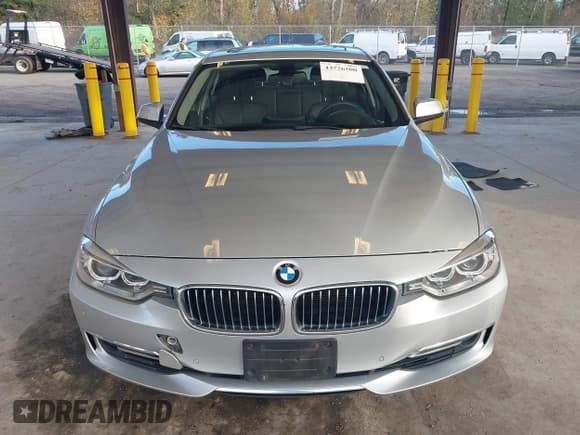 ✅ 2012 BMW 3 Series 328i • VIN: WBA3A5C57CF345278 • Lot: 43726500. Listed on IAAI with 114,949 mi. Free auction sales archive from the USA and detailed vehicle history report at DreamBid. Image 12.
