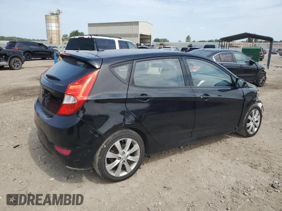 ✅ 2012 Hyundai Accent SE • VIN: KMHCU5AE9CU040644 • Лот: 80450255. Опубликован ранее на Copart с пробегом 90 996 миль. Бесплатный доступ к архиву аукционных продаж из США и подробный отчёт об истории автомобиля на DreamBid. Изображение 3.