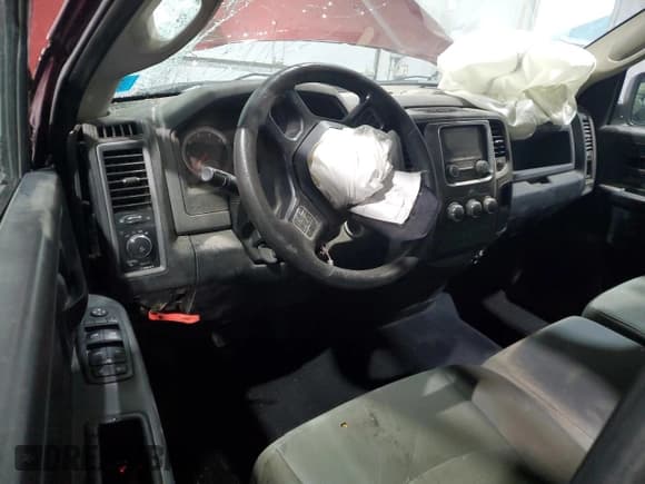 ✅ 2017 Ram 1500 Express • VIN: 1C6RR7FT2HS745511 • Lot: 91871505. Wystawiony na Copart z przebiegiem 225 255 mil. Bezpłatny archiwum sprzedaży aukcyjnych z USA i szczegółowy raport historii pojazdu na DreamBid. Zdjęcie 8.