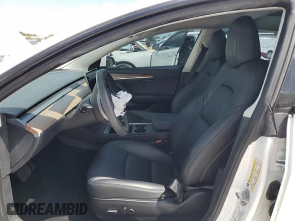 ✅ 2023 Tesla Model 3 • VIN: 5YJ3E1EA3PF495778 • Лот: 54877465. Опубликован ранее на Copart с пробегом 31 525 миль. Бесплатный доступ к архиву аукционных продаж из США и подробный отчёт об истории автомобиля на DreamBid. Изображение 7.