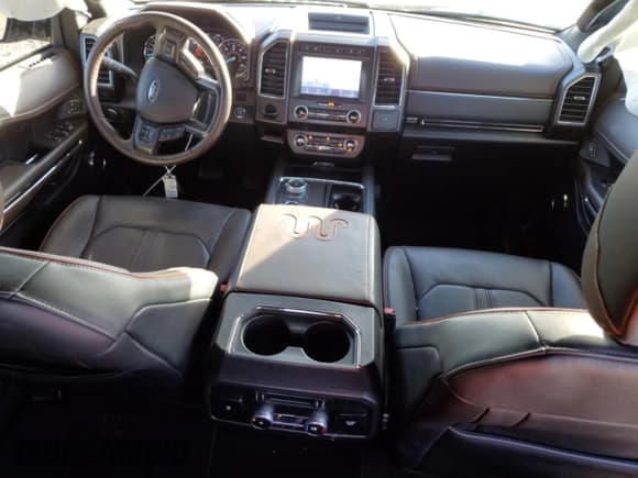 ✅ 2021 Ford Expedition King Ranch • VIN: 1FMJU1PT6MEA73909 • Лот: 83511164. Опубликован ранее на Copart с пробегом 42 333 миль. Бесплатный доступ к архиву аукционных продаж из США и подробный отчёт об истории автомобиля на DreamBid. Изображение 8.