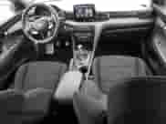 2020 Hyundai Veloster z VIN KMHT36AH6LU005255, wystawiony jako Copart lot #42808305 z przebiegiem 41 856 mil mil oraz Nie do naprawy • Non repairable. Historia ofert i sprzedaży dostępna na DreamBid. Obrazek 8.