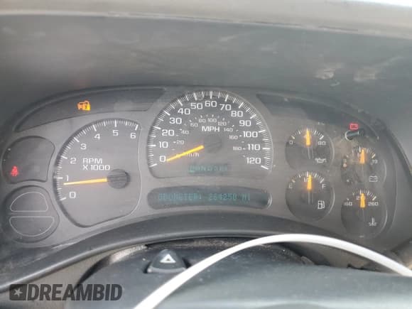✅ 2003 Chevrolet Suburban LT • VIN: 1GNEC16Z23J338840 • Лот: 59962715. Опубликован ранее на Copart с пробегом 264 250 миль. Бесплатный доступ к архиву аукционных продаж из США и подробный отчёт об истории автомобиля на DreamBid. Изображение 9.