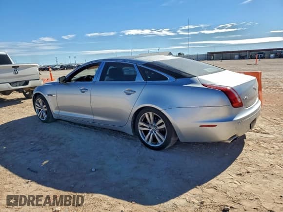 ✅ 2012 Jaguar XJ XJL • VIN: SAJWA2GB2CLV22837 • Lot: 94069325. Listed on Copart with 99,762 mi. Free auction sales archive from the USA and detailed vehicle history report at DreamBid. Image 2.