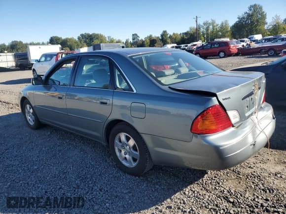 ✅ 2000 Toyota Avalon XL • VIN: 4T1BF28B3YU033115 • Лот: 86648315. Опубликован ранее на Copart с пробегом Не указан. Бесплатный доступ к архиву аукционных продаж из США и подробный отчёт об истории автомобиля на DreamBid. Изображение 2.