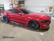 ✅ 2019 Ford Mustang GT Premium • VIN: 1FA6P8CF5K5199353 • Lot: 92352645. Wystawiony na Copart z przebiegiem 60 636 mil. Bezpłatny archiwum sprzedaży aukcyjnych z USA i szczegółowy raport historii pojazdu na DreamBid. Zdjęcie 4.