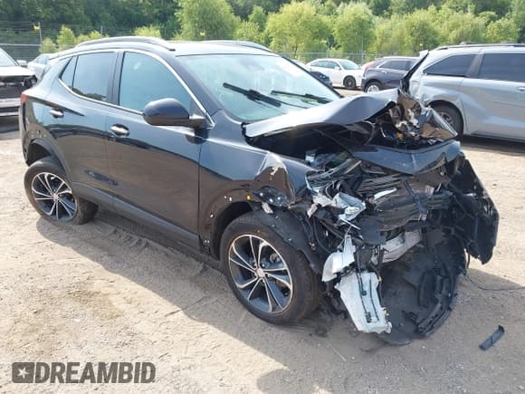 ✅ 2021 Buick Encore GX Select • VIN: KL4MMDSL8MB037838 • Lot: 42932267. Listed on IAAI with 71,447 mi. Free auction sales archive from the USA and detailed vehicle history report at DreamBid. Image 1.