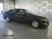 2023 Chevrolet Malibu LS z VIN 1G1ZC5ST5PF157526, wystawiony jako Copart lot #87000665 z przebiegiem 125 978 mil mil oraz Szkoda całkowita • Salvage title. Historia ofert i sprzedaży dostępna na DreamBid. Obrazek 4.