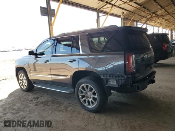 ✅ 2018 GMC Yukon Denali • VIN: 1GKS1CKJ6JR302813 • Lot: 81816415. Wystawiony na Copart z przebiegiem 105 238 mil. Bezpłatny archiwum sprzedaży aukcyjnych z USA i szczegółowy raport historii pojazdu na DreamBid. Zdjęcie 2.