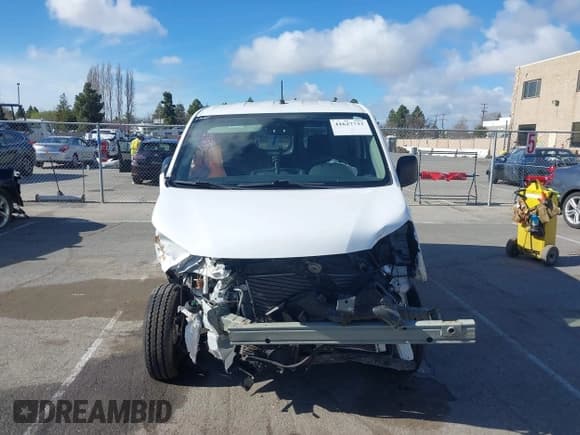 ✅ 2018 Nissan NV200 S • VIN: 3N6CM0KN5JK705183 • Lot: 41627733. Listed on IAAI with 46,948 mi. Free auction sales archive from the USA and detailed vehicle history report at DreamBid. Image 6.