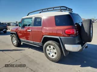 ✅ 2008 Toyota FJ Cruiser • VIN: JTEBU11F78K048189 • Lot: 89555715. Wystawiony na Copart z przebiegiem 244 589 mil. Bezpłatny archiwum sprzedaży aukcyjnych z USA i szczegółowy raport historii pojazdu na DreamBid. Zdjęcie 2.