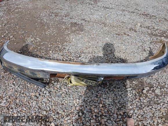 ✅ 1997 Ford F-250 • VIN: 1FTHW25F9VEA04505 • Lot: 41396056. Wystawiony na IAAI z przebiegiem 287 294 mil. Bezpłatny archiwum sprzedaży aukcyjnych z USA i szczegółowy raport historii pojazdu na DreamBid. Zdjęcie 12.