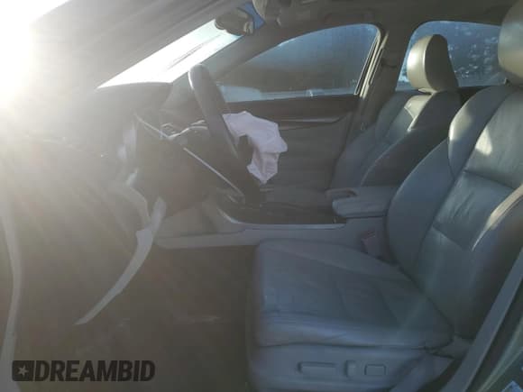 ✅ 2013 Acura TL Technology • VIN: 19UUA8F54DA001699 • Лот: 82741895. Опубликован ранее на Copart с пробегом 165 950 миль. Бесплатный доступ к архиву аукционных продаж из США и подробный отчёт об истории автомобиля на DreamBid. Изображение 7.