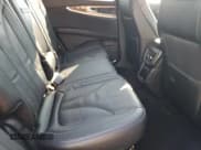 ✅ 2019 Lincoln Nautilus Reserve • VIN: 2LMPJ8LPXKBL32399 • Lot: 71879605. Wystawiony na Copart z przebiegiem 52 894 mil. Bezpłatny archiwum sprzedaży aukcyjnych z USA i szczegółowy raport historii pojazdu na DreamBid. Zdjęcie 11.