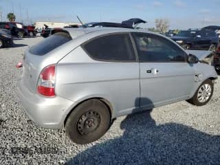 ✅ 2007 Hyundai Accent GS • VIN: KMHCM36C27U001623 • Лот: 45192065. Опубликован ранее на Copart с пробегом 130 289 миль. Бесплатный доступ к архиву аукционных продаж из США и подробный отчёт об истории автомобиля на DreamBid. Изображение 3.
