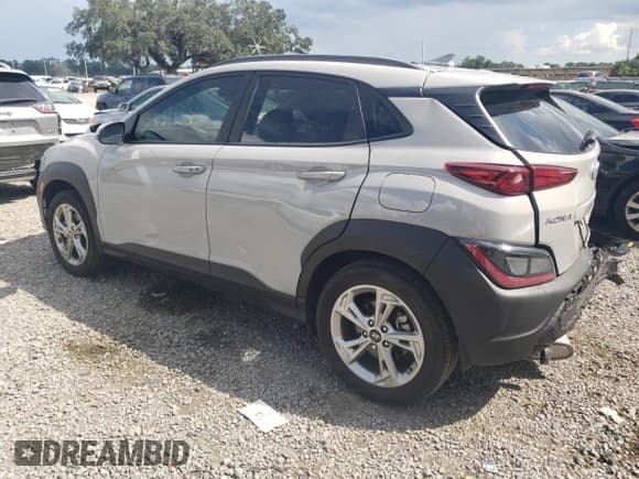 ✅ 2023 Hyundai Kona SEL • VIN: KM8K6CAB1PU054561 • Лот: 71755344. Опубликован ранее на Copart с пробегом 12 261 миль. Бесплатный доступ к архиву аукционных продаж из США и подробный отчёт об истории автомобиля на DreamBid. Изображение 2.