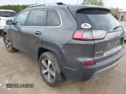 ✅ 2021 Jeep Cherokee Limited • VIN: 1C4PJMDXXMD215667 • Лот: 42114920. Опубликован ранее на IAAI с пробегом 38 481 миль. Бесплатный доступ к архиву аукционных продаж из США и подробный отчёт об истории автомобиля на DreamBid. Изображение 3.