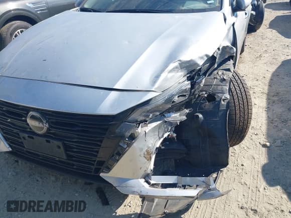 ✅ 2023 Nissan Altima SV • VIN: 1N4BL4DV6PN331598 • Lot: 43218732. Listed on IAAI with 71,000 mi. Free auction sales archive from the USA and detailed vehicle history report at DreamBid. Image 6.