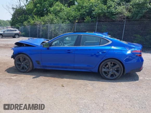 ✅ 2023 Genesis G70 2.0T • VIN: KMTG34TAXPU112892 • Lot: 42449574. Listed on IAAI with Not provided. Free auction sales archive from the USA and detailed vehicle history report at DreamBid. Image 13.