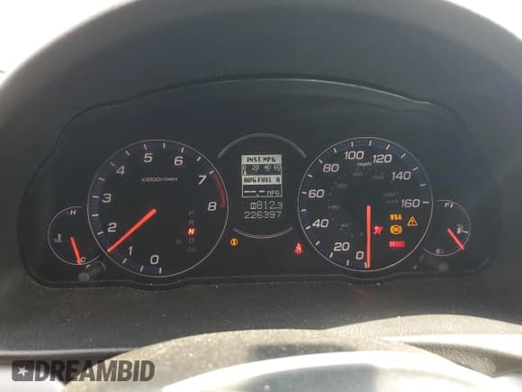 ✅ 2008 Acura TSX • VIN: JH4CL968X8C016351 • Lot: 55299835. Listed on Copart with 226,397 mi. Free auction sales archive from the USA and detailed vehicle history report at DreamBid. Image 9.