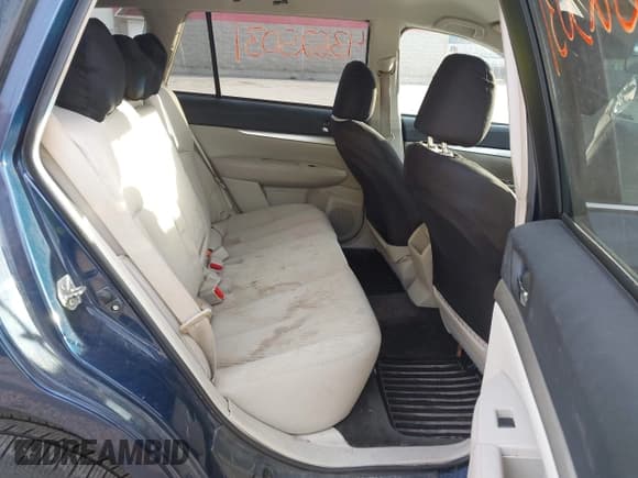 ✅ 2011 Subaru Outback Premium • VIN: 4S4BRBCC7B3419217 • Лот: 43625031. Опубликован ранее на IAAI с пробегом 152 292 миль. Бесплатный доступ к архиву аукционных продаж из США и подробный отчёт об истории автомобиля на DreamBid. Изображение 8.