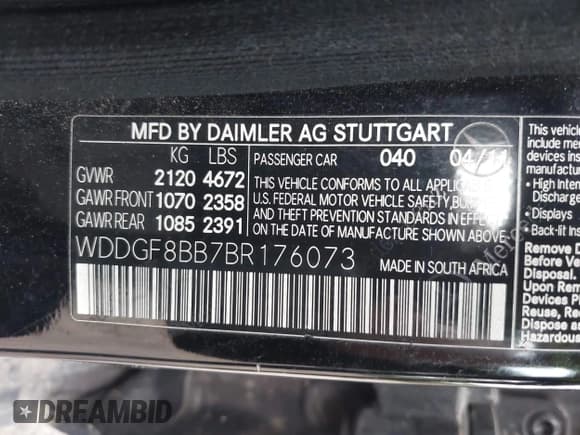 ✅ 2011 Mercedes-Benz C 300 Sport • VIN: WDDGF8BB7BR176073 • Lot: 42464080. Listed on IAAI with 260,527 mi. Free auction sales archive from the USA and detailed vehicle history report at DreamBid. Image 9.