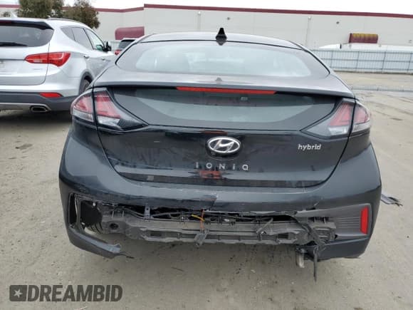 ✅ 2020 Hyundai Ioniq SEL • VIN: KMHC85LC0LU231529 • Lot: 43837525. Wystawiony na Copart z przebiegiem 29 395 mil. Bezpłatny archiwum sprzedaży aukcyjnych z USA i szczegółowy raport historii pojazdu na DreamBid. Zdjęcie 6.