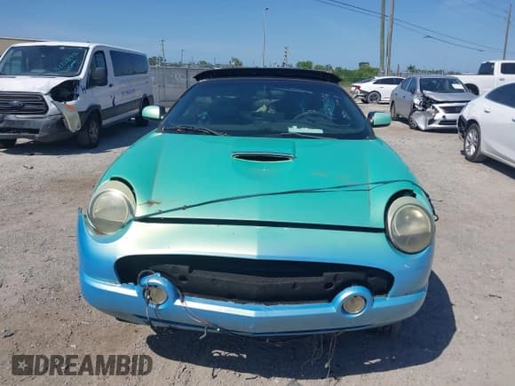 ✅ 2002 Ford Thunderbird Hardtop Premium • VIN: 1FAHP60AX2Y116343 • Lot: 42291076. Listed on IAAI with Not provided. Free auction sales archive from the USA and detailed vehicle history report at DreamBid. Image 12.