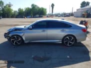 ✅ 2018 Honda Accord Sport • VIN: 1HGCV1F38JA109177 • Lot: 43616699. Wystawiony na IAAI z przebiegiem 108 085 mil. Bezpłatny archiwum sprzedaży aukcyjnych z USA i szczegółowy raport historii pojazdu na DreamBid. Zdjęcie 14.