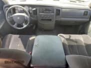 ✅ 2004 Dodge 2500 ST • VIN: 3D7KA28D94G177579 • Lot: 60476865. Wystawiony na Copart z przebiegiem 187 539 mil. Bezpłatny archiwum sprzedaży aukcyjnych z USA i szczegółowy raport historii pojazdu na DreamBid. Zdjęcie 8.