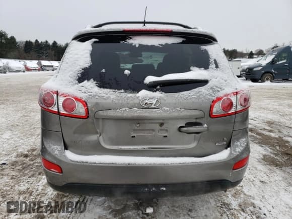 ✅ 2011 Hyundai Santa Fe Limited • VIN: 5XYZHDAG1BG076312 • Lot: 41962305. Listed on Copart with 171,271 mi. Free auction sales archive from the USA and detailed vehicle history report at DreamBid. Image 6.