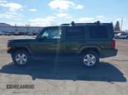 ✅ 2008 Jeep Commander Sport • VIN: 1J8HG48K18C117925 • Lot: 41917722. Listed on IAAI with 171,763 mi. Free auction sales archive from the USA and detailed vehicle history report at DreamBid. Image 14.