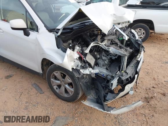 ✅ 2014 Subaru Forester Limited • VIN: JF2SJAHC9EH558076 • Lot: 43749595. Listed on IAAI with 107,738 mi. Free auction sales archive from the USA and detailed vehicle history report at DreamBid. Image 19.