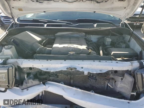 ✅ 2012 Toyota Tundra • VIN: 5TFDY5F10CX218930 • Lot: 70060405. Wystawiony na Copart z przebiegiem 250 953 mil. Bezpłatny archiwum sprzedaży aukcyjnych z USA i szczegółowy raport historii pojazdu na DreamBid. Zdjęcie 11.