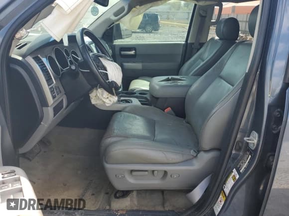 ✅ 2008 Toyota Sequoia Limited • VIN: 5TDBY68A08S001675 • Лот: 83982125. Опубликован ранее на Copart с пробегом 217 903 миль. Бесплатный доступ к архиву аукционных продаж из США и подробный отчёт об истории автомобиля на DreamBid. Изображение 7.