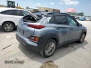 ✅ 2020 Hyundai Kona SEL • VIN: KM8K22AA6LU473819 • Лот: 59228944. Опубликован ранее на Copart с пробегом 41 957 миль. Бесплатный доступ к архиву аукционных продаж из США и подробный отчёт об истории автомобиля на DreamBid. Изображение 3.