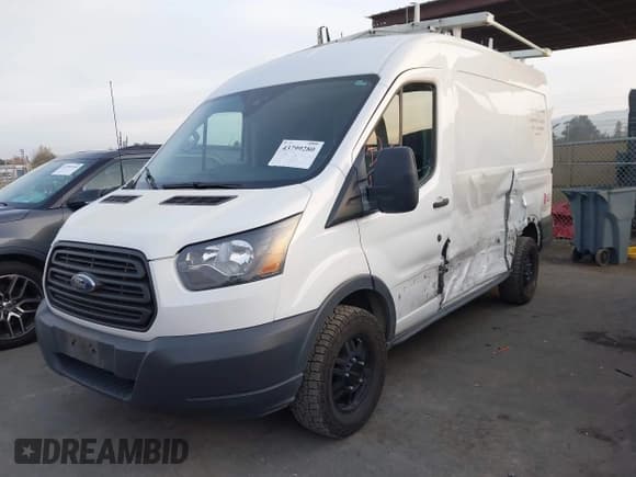✅ 2018 Ford Transit • VIN: 1FTYR1CM2JKA31916 • Лот: 43799280. Опубликован ранее на IAAI с пробегом 111 826 миль. Бесплатный доступ к архиву аукционных продаж из США и подробный отчёт об истории автомобиля на DreamBid. Изображение 2.