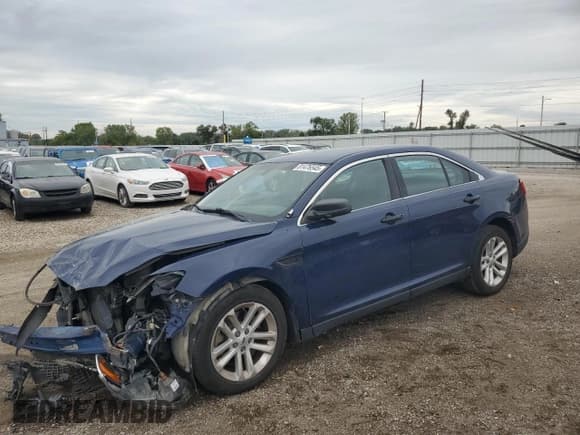 ✅ 2016 Ford Police Interceptor • VIN: 1FAHP2MK3GG109999 • Lot: 81476545. Listed on Copart with 126,720 mi. Free auction sales archive from the USA and detailed vehicle history report at DreamBid. Image 1.