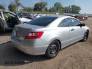 ✅ 2010 Honda Civic • VIN: 2HGFG1B24AH524597 • Lot: 43241874. Listed on IAAI with 181,621 mi. Free auction sales archive from the USA and detailed vehicle history report at DreamBid. Image 4.