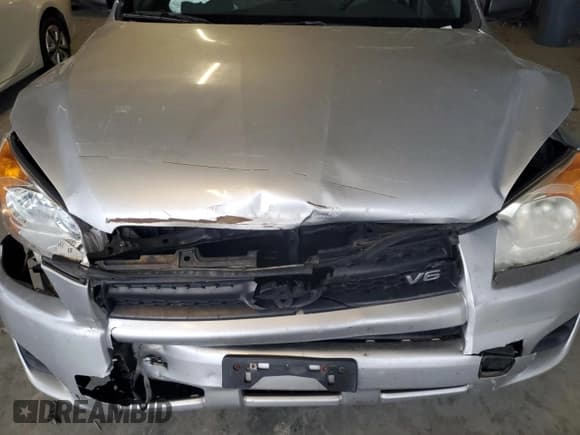 ✅ 2010 Toyota RAV4 • VIN: 2T3JK4DV7AW029875 • Lot: 80755965. Wystawiony na Copart z przebiegiem 276 540 mil. Bezpłatny archiwum sprzedaży aukcyjnych z USA i szczegółowy raport historii pojazdu na DreamBid. Zdjęcie 12.