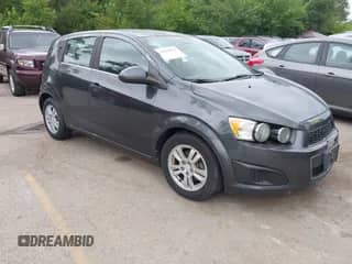 2013 Chevrolet Sonic LT with VIN 1G1JC6SG6D4206746, listed as a IAAI auction lot 42868959 with 104,210 mi miles and . Bid and sale history available at DreamBid. Image 1.