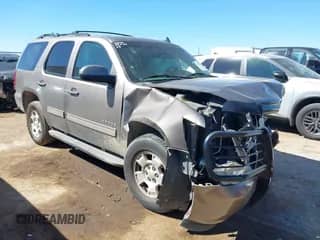 2013 Chevrolet Tahoe LT с VIN 1GNSCBE06DR301157, выставлен на аукционе IAAI как лот 43275382 с пробегом 164 480 миль миль и . История ставок и продаж доступна на DreamBid. Изображение 1.