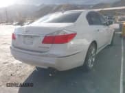 ✅ 2009 Hyundai Genesis • VIN: KMHGC46F09U047104 • Лот: 43701541. Опубликован ранее на IAAI с пробегом 222 231 миль. Бесплатный доступ к архиву аукционных продаж из США и подробный отчёт об истории автомобиля на DreamBid. Изображение 4.